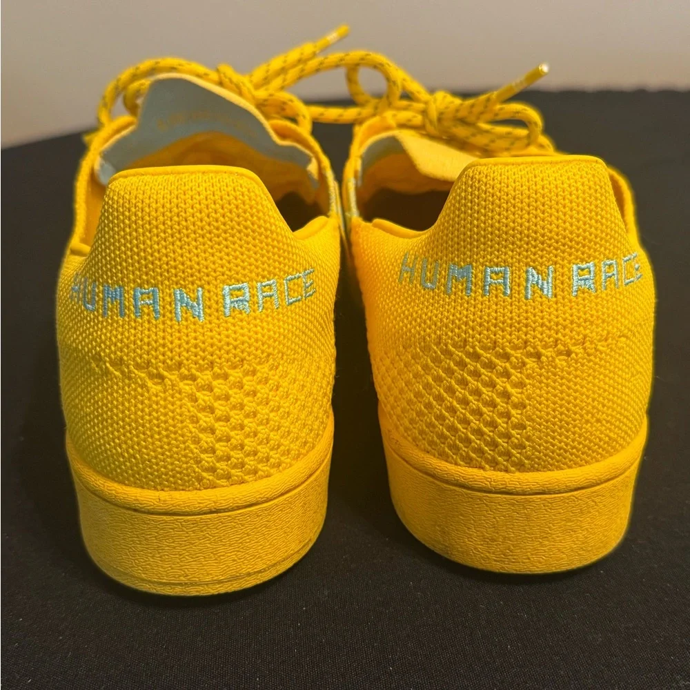 Adidas Pharrell Williams Superstar Primeknit Men’s Size 11 “Bold Gold” - Picture 4 of 5